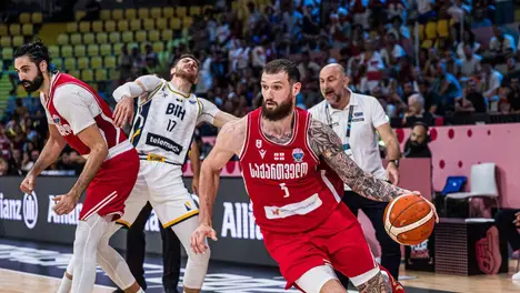 湖人队雷迪克续约协议：3200万美金续战！